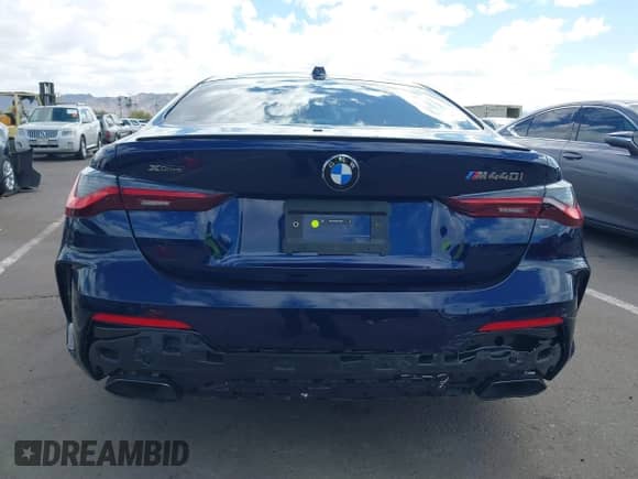 2024 BMW 4 Series M440i xDrive с VIN WBA13AR00RCP25885, выставлен на аукционе IAAI как лот 41778282 с пробегом 6 123 миль миль и . История ставок и продаж доступна на DreamBid. Изображение 16.