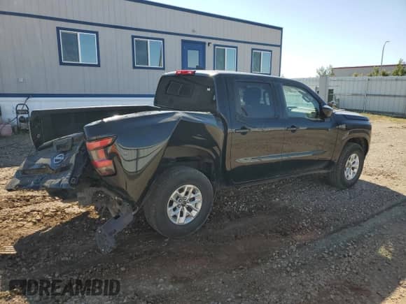 2024 Nissan Frontier SV with VIN 1N6ED1EK7RN630864, listed as a Copart auction lot 82068655 with 33,972 mi miles and Non repairable. Bid and sale history available at DreamBid. Image 3.