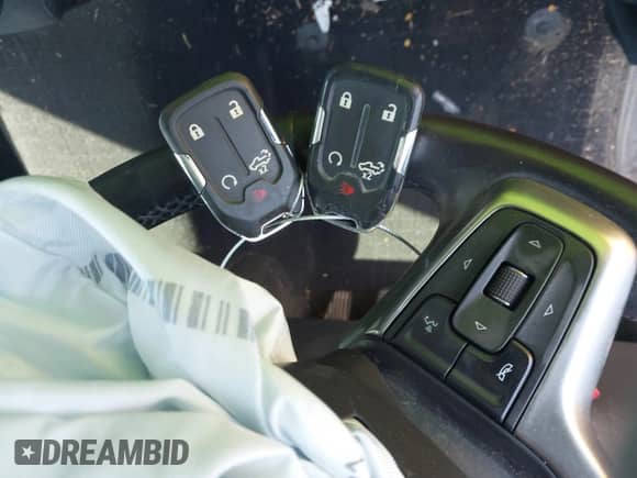 2020 Chevrolet Silverado 1500 LT с VIN 3GCPWCEK6LG233745, выставлен на аукционе IAAI как лот 42989770 с пробегом 137 644 миль миль и . История ставок и продаж доступна на DreamBid. Изображение 11.