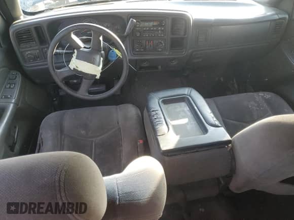 2005 GMC Sierra 1500 SLT with VIN 1GTEC19T05Z103986, listed as a Copart auction lot 88883195 with 279,168 mi miles and Salvage title. Bid and sale history available at DreamBid. Image 8.