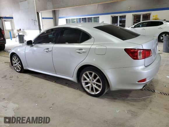 2013 Lexus IS 250 z VIN JTHCF5C27D5062167, wystawiony jako Copart lot #86092435 z przebiegiem 173 161 mil mil oraz Czysty tytuł • Clean title. Historia ofert i sprzedaży dostępna na DreamBid. Obrazek 2.
