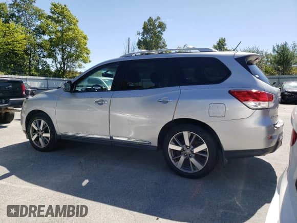 2015 Nissan Pathfinder Platinum with VIN 5N1AR2MM6FC714687, listed as a Copart auction lot 69971345 with 183,811 mi miles and Clean title. Bid and sale history available at DreamBid. Image 2.