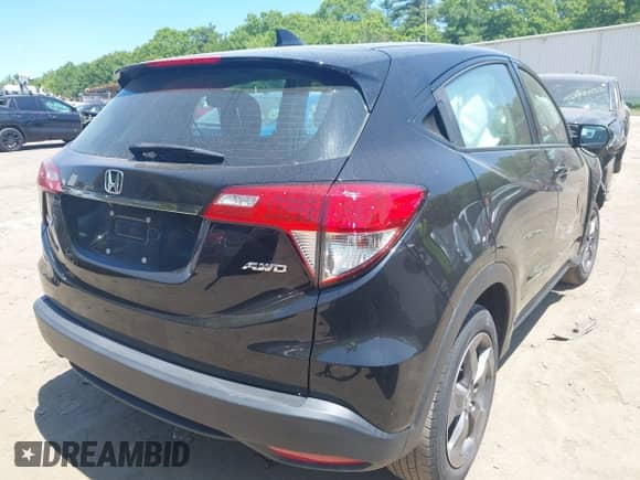 2020 Honda HR-V LX z VIN 3CZRU6H30LM739135, wystawiony jako IAAI lot #42394329 z przebiegiem 102 112 mil mil oraz . Historia ofert i sprzedaży dostępna na DreamBid. Obrazek 4.