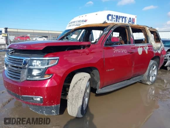 2015 Chevrolet Tahoe LS с VIN 1GNSKAKC4FR516728, выставлен на аукционе IAAI как лот 41667477 с пробегом Не указан миль и . История ставок и продаж доступна на DreamBid. Изображение 2.