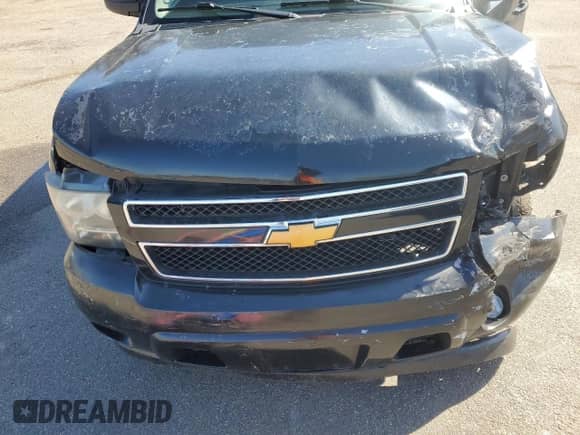 2014 Chevrolet Suburban LT с VIN 1GNSKJE74ER241486, выставлен на аукционе Copart как лот 65309315 с пробегом 266 644 миль миль и На запчасти • Non repairable. История ставок и продаж доступна на DreamBid. Изображение 14.