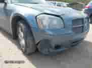 2005 Dodge Magnum SXT with VIN 2D4GZ48V15H647072, listed as a IAAI auction lot 42037095 with 187,904 mi miles and . Bid and sale history available at DreamBid. Image 6.