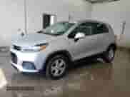 2021 Chevrolet Trax LS с VIN KL7CJKSB4MB307912, выставлен на аукционе Copart как лот 63120935 с пробегом Не указан миль и Чистый • Clean title. История ставок и продаж доступна на DreamBid. Изображение 1.