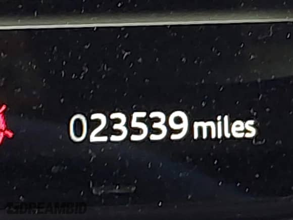 2025 Land Rover Range Rover Sport SE with VIN SAL1P9EU8SA455216, listed as a IAAI auction lot 43513126 with 23,539 mi miles and . Bid and sale history available at DreamBid. Image 15.