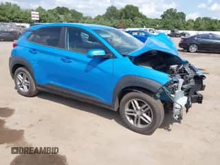 2020 Hyundai Kona SE с VIN KM8K12AA2LU471679, выставлен на аукционе IAAI как лот 42974204 с пробегом 97 747 миль миль и . История ставок и продаж доступна на DreamBid. Изображение 1.