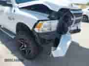 2017 Ram 1500 Big Horn z VIN 1C6RR7LT2HS511048, wystawiony jako IAAI lot #43375989 z przebiegiem 111 436 mil mil oraz . Historia ofert i sprzedaży dostępna na DreamBid. Obrazek 17.