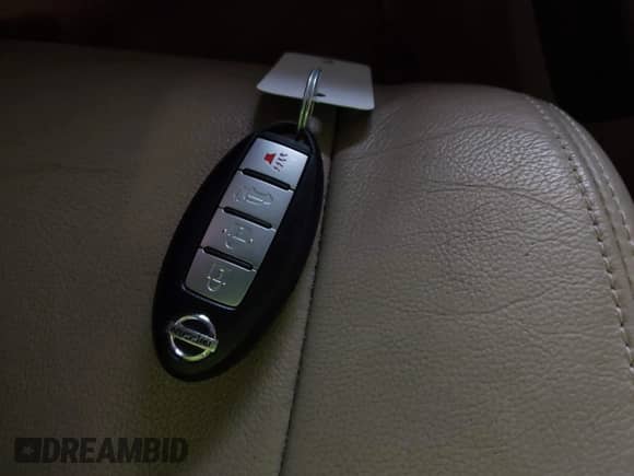 2014 Nissan Murano LE with VIN JN8AZ1MW5EW501795, listed as a IAAI auction lot 42586222 with 172,466 mi miles and . Bid and sale history available at DreamBid. Image 11.