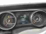 2021 Jeep Wrangler Unlimited Sahara Altitude z VIN 1C4HJXEN0MW853661, wystawiony jako Copart lot #53398555 z przebiegiem 38 286 mil mil oraz Szkoda całkowita • Salvage title. Historia ofert i sprzedaży dostępna na DreamBid. Obrazek 9.