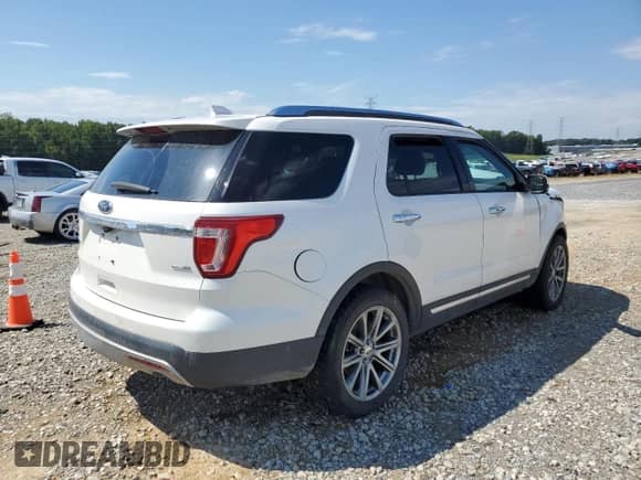 2017 Ford Explorer Limited z VIN 1FM5K8FH0HGA11512, wystawiony jako Copart lot #71031125 z przebiegiem 120 251 mil mil oraz Szkoda całkowita • Salvage title. Historia ofert i sprzedaży dostępna na DreamBid. Obrazek 3.