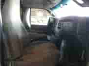 2017 Chevrolet Express Cargo с VIN 1GCWGBFF7H1110935, выставлен на аукционе Copart как лот 65922245 с пробегом 152 570 миль миль и Списание • Salvage title. История ставок и продаж доступна на DreamBid. Изображение 10.