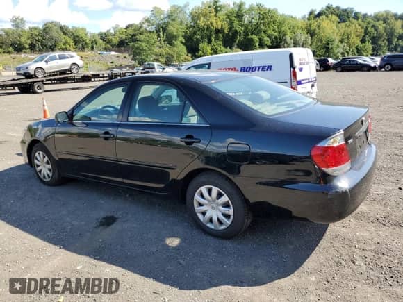 2005 Toyota Camry LE with VIN 4T1BE32K65U404779, listed as a Copart auction lot 71179165 with 148,076 mi miles and Clean title. Bid and sale history available at DreamBid. Image 2.