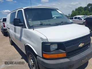 2012 Chevrolet Express Cargo с VIN 1GCWGFCA2C1142846, выставлен на аукционе IAAI как лот 42382114 с пробегом 210 743 миль миль и . История ставок и продаж доступна на DreamBid. Изображение 1.