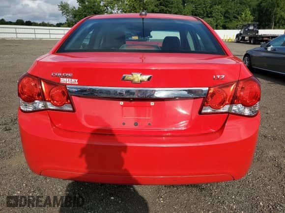 2015 Chevrolet Cruze LTZ z VIN 1G1PG5SB1F7199154, wystawiony jako Copart lot #67672145 z przebiegiem 146 504 mil mil oraz Szkoda całkowita • Salvage title. Historia ofert i sprzedaży dostępna na DreamBid. Obrazek 6.