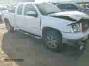 2010 GMC Sierra 1500 SLT z VIN 1GTSKWE35AZ194174, wystawiony jako Copart lot #65479285 z przebiegiem 208 039 mil mil oraz Czysty tytuł • Clean title. Historia ofert i sprzedaży dostępna na DreamBid. Obrazek 13.