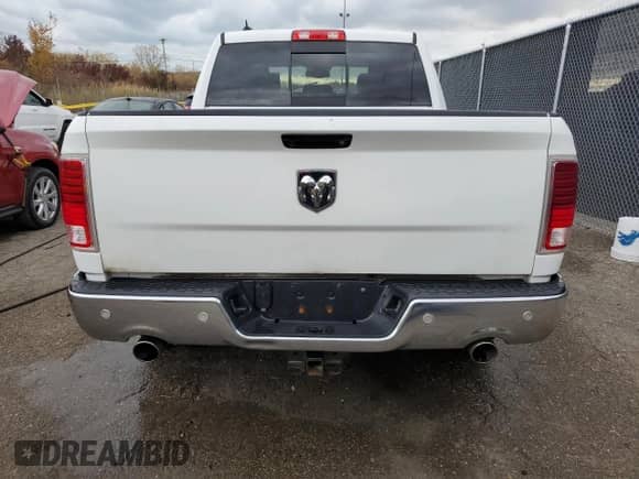 2017 Ram 1500 Laramie with VIN 1C6RR7NM2HS876772, listed as a Copart auction lot 90608015 with 162,262 mi miles and Clean title. Bid and sale history available at DreamBid. Image 6.