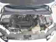 2015 Chevrolet Sonic LS z VIN 1G1JA6SG4F4185789, wystawiony jako IAAI lot #41442607 z przebiegiem 118 930 mil mil oraz . Historia ofert i sprzedaży dostępna na DreamBid. Obrazek 10.