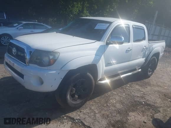 2010 Toyota Tacoma PreRunner с VIN 3TMJU4GNXAM103720, выставлен на аукционе IAAI как лот 42994037 с пробегом 214 592 миль миль и . История ставок и продаж доступна на DreamBid. Изображение 2.