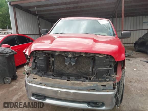2009 Dodge 1500 SLT z VIN 1D3HV13T59J513565, wystawiony jako IAAI lot #43292077 z przebiegiem 213 940 mil mil oraz . Historia ofert i sprzedaży dostępna na DreamBid. Obrazek 13.