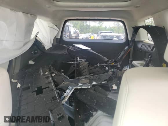 2025 Hyundai Santa Fe Calligraphy с VIN 5NMP54GL1SH129701, выставлен на аукционе Copart как лот 60378355 с пробегом 1 705 миль миль и Списание • Salvage title. История ставок и продаж доступна на DreamBid. Изображение 10.