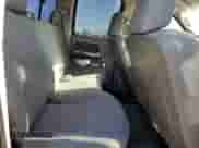 2007 Dodge 1500 ST z VIN 1D7HA18P77S237970, wystawiony jako Copart lot #52456175 z przebiegiem 209 335 mil mil oraz Czysty tytuł • Clean title. Historia ofert i sprzedaży dostępna na DreamBid. Obrazek 10.