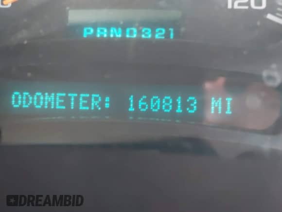 2005 Chevrolet Silverado 1500 LS z VIN 2GCEC19V951364379, wystawiony jako IAAI lot #43260409 z przebiegiem 160 813 mil mil oraz . Historia ofert i sprzedaży dostępna na DreamBid. Obrazek 15.