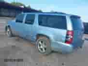 2011 Chevrolet Suburban LT with VIN 1GNSCJE04BR293650, listed as a IAAI auction lot 42542728 with 201,991 mi miles and . Bid and sale history available at DreamBid. Image 3.