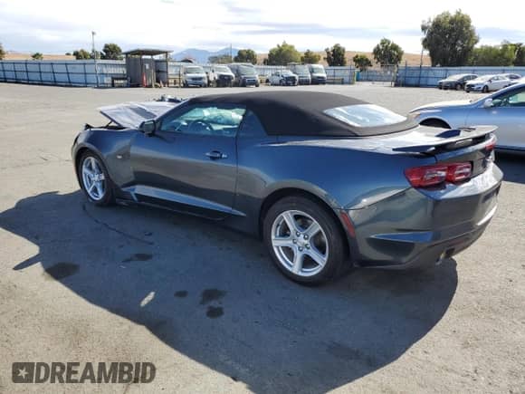 2023 Chevrolet Camaro 1LT z VIN 1G1FB3DS5P0131591, wystawiony jako Copart lot #76425024 z przebiegiem Nie podano mil oraz Szkoda całkowita • Salvage title. Historia ofert i sprzedaży dostępna na DreamBid. Obrazek 2.