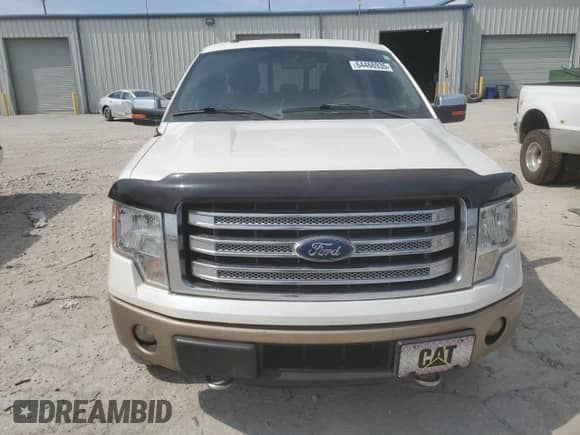 2014 Ford F-150 XL z VIN 1FTFX1ET6EFB01630, wystawiony jako Copart lot #64466935 z przebiegiem 162 518 mil mil oraz Czysty tytuł • Clean title. Historia ofert i sprzedaży dostępna na DreamBid. Obrazek 5.
