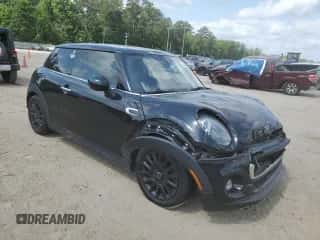 2019 MINI Hardtop Cooper with VIN WMWXP5C57K2H30753, listed as a Copart auction lot 57347275 with 98,063 mi miles and Salvage title. Bid and sale history available at DreamBid. Image 4.