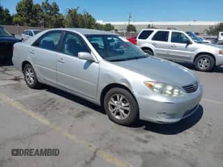 2005 Toyota Camry LE с VIN 4T1BF30K25U620290, выставлен на аукционе IAAI как лот 42896257 с пробегом 270 150 миль миль и . История ставок и продаж доступна на DreamBid. Изображение 1.