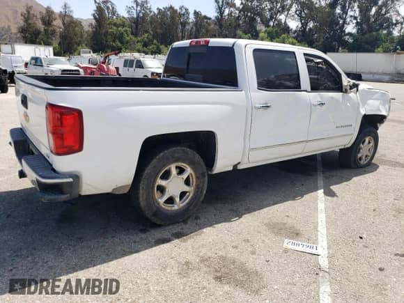2018 Chevrolet Silverado 1500 LTZ with VIN 3GCUKSEJ6JG330750, listed as a Copart auction lot 70066885 with 65,507 mi miles and Salvage title. Bid and sale history available at DreamBid. Image 3.