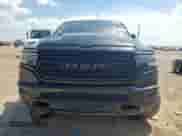 2020 Ram 1500 Limited z VIN 1C6RREHT4LN372822, wystawiony jako Copart lot #82124215 z przebiegiem 96 507 mil mil oraz Szkoda całkowita • Salvage title. Historia ofert i sprzedaży dostępna na DreamBid. Obrazek 5.