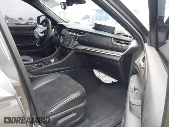 2023 Jeep Grand Cherokee Altitude с VIN 1C4RJJAG1P8902402, выставлен на аукционе IAAI как лот 42584202 с пробегом 13 913 миль миль и . История ставок и продаж доступна на DreamBid. Изображение 5.