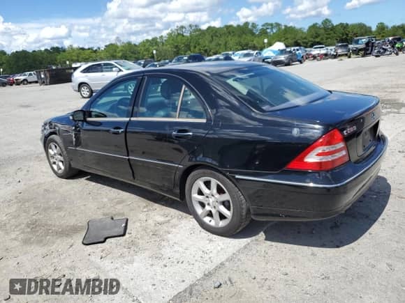 2007 Mercedes-Benz C 280 Luxury с VIN WDBRF54H87F903036, выставлен на аукционе Copart как лот 65990065 с пробегом 196 375 миль миль и Списание • Salvage title. История ставок и продаж доступна на DreamBid. Изображение 2.