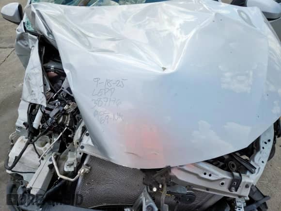 2019 Toyota Corolla XLE z VIN 5YFBURHE3KP861795, wystawiony jako Copart lot #81712785 z przebiegiem 73 489 mil mil oraz Szkoda całkowita • Salvage title. Historia ofert i sprzedaży dostępna na DreamBid. Obrazek 11.