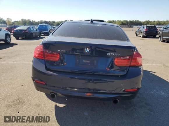2014 BMW 3 Series 335i xDrive с VIN WBA3B9G51ENR91066, выставлен на аукционе Copart как лот 84746075 с пробегом 88 253 миль миль и Списание • Salvage title. История ставок и продаж доступна на DreamBid. Изображение 6.