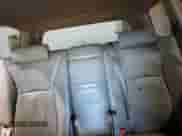 2006 Toyota Highlander Limited with VIN JTEEW21A160032421, listed as a Copart auction lot 82629355 with 199,284 mi miles and Clean title. Bid and sale history available at DreamBid. Image 10.