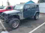 2007 Jeep Wrangler Unlimited Sahara z VIN 1J4GA59107L120503, wystawiony jako IAAI lot #42019384 z przebiegiem 230 965 mil mil oraz . Historia ofert i sprzedaży dostępna na DreamBid. Obrazek 2.