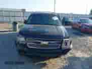 2007 Chevrolet Suburban LT with VIN 3GNFC16077G153129, listed as a IAAI auction lot 42059118 with 280,604 mi miles and . Bid and sale history available at DreamBid. Image 12.