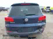 2013 Volkswagen Tiguan SE z VIN WVGAV3AX9DW613283, wystawiony jako IAAI lot #41954359 z przebiegiem 147 525 mil mil oraz . Historia ofert i sprzedaży dostępna na DreamBid. Obrazek 16.
