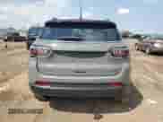 2022 Jeep Compass Limited с VIN 3C4NJDCB9NT102222, выставлен на аукционе Copart как лот 70653955 с пробегом 28 241 миль миль и Списание • Salvage title. История ставок и продаж доступна на DreamBid. Изображение 6.
