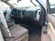 2017 GMC Sierra 1500 SLE с VIN 3GTP1MEH0HG264862, выставлен на аукционе IAAI как лот 43119956 с пробегом 75 333 миль миль и . История ставок и продаж доступна на DreamBid. Изображение 5.