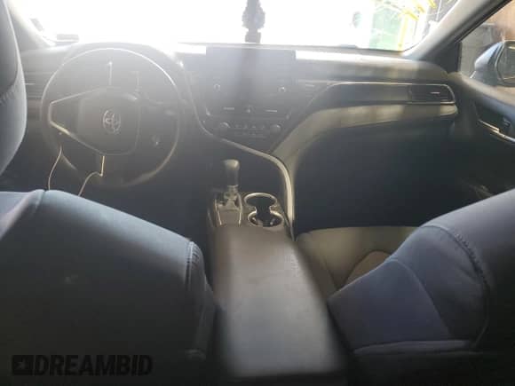 2021 Toyota Camry LE with VIN 4T1C11AK6MU573799, listed as a Copart auction lot 84624925 with 144,162 mi miles and Salvage title. Bid and sale history available at DreamBid. Image 8.