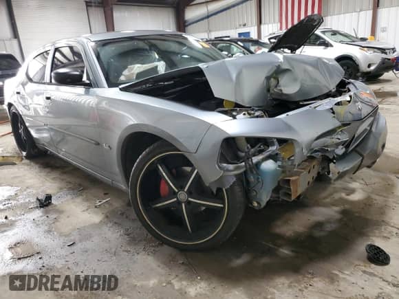 2006 Dodge Charger с VIN 2B3KA43G66H491685, выставлен на аукционе Copart как лот 89449715 с пробегом 204 251 миль миль и Списание • Salvage title. История ставок и продаж доступна на DreamBid. Изображение 4.