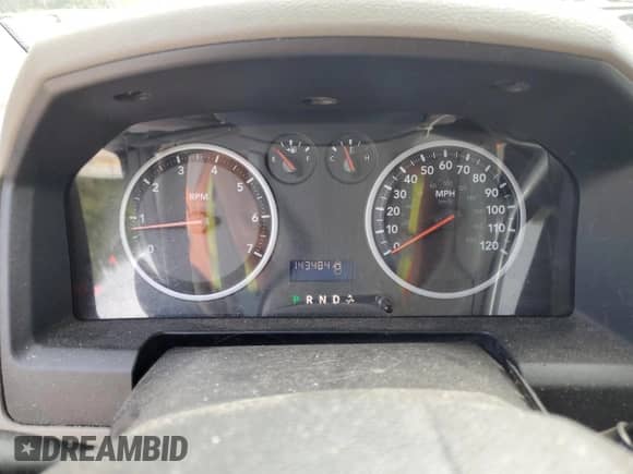 2012 Ram 1500 Express z VIN 1C6RD6KT1CS331689, wystawiony jako Copart lot #71892445 z przebiegiem 143 484 mil mil oraz Szkoda całkowita • Salvage title. Historia ofert i sprzedaży dostępna na DreamBid. Obrazek 9.