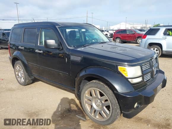 2007 Dodge Nitro R/T with VIN 1D8GU58667W681265, listed as a IAAI auction lot 42695825 with 78,130 mi miles and . Bid and sale history available at DreamBid. Image 1.